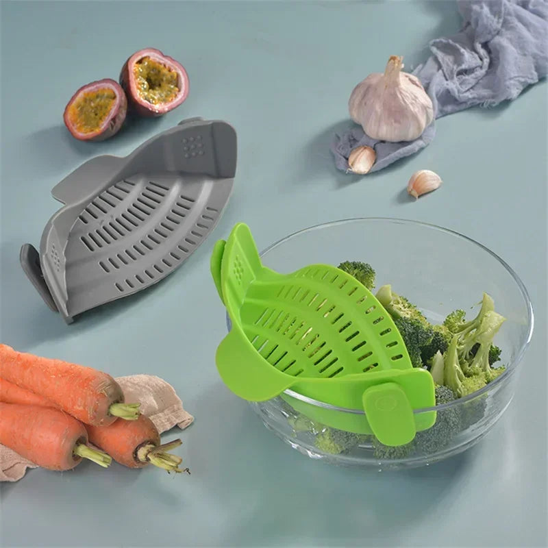 Silicone Clip-On Kitchen Strainer